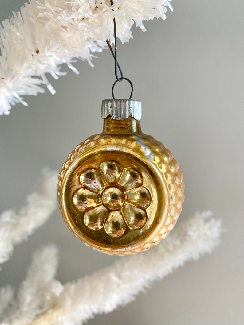 Vintage Gold Bumpy Double Flower Indent Christmas Ornament