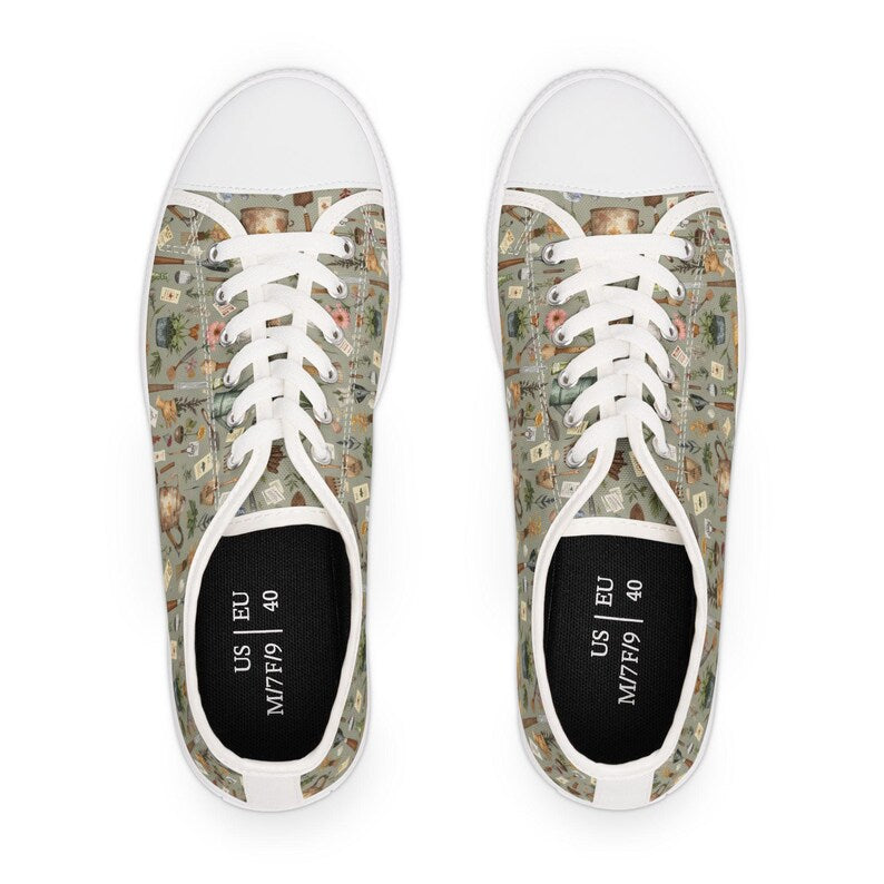 Colorful Women's Low Top Sneaker